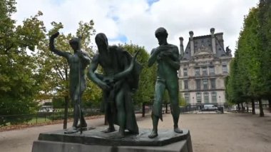Tuileries bahçesinde Paris