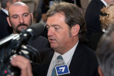 Milano, İtalya - 6 Kasım 2017 - Görüntü G7 'nin en önemli anlarından birini yakalıyor