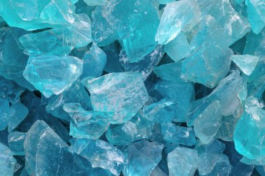 Dekoratif aquamarine kristal taşı peyzaj tasarımında dekorasyon için.