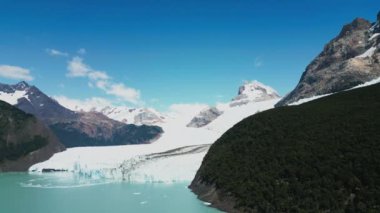 Arjantin Gölü 'ndeki Spegazzini Buzulu, Los Glaciares Ulusal Parkı, Santa Cruz Eyaleti, Patagonya, Arjantin. Yüksek kalite 4k görüntü