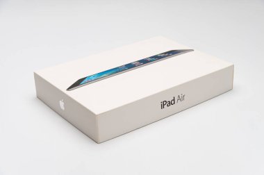 Fuji, Shizuoka, Japonya - 2 Ekim 2022: iPad Air 16GB Model A1474 Space Gray Apple tarafından tasarlandı..