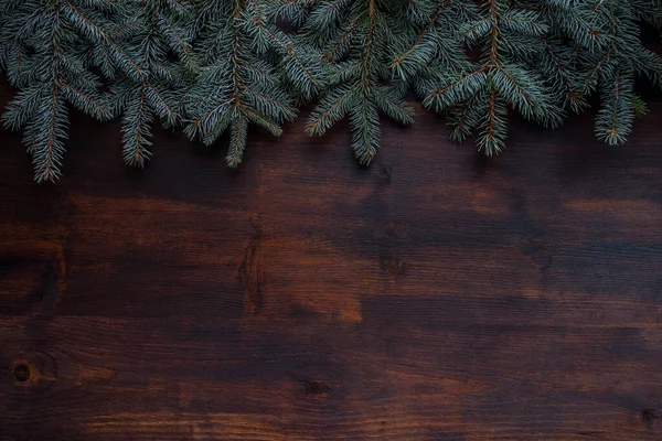 Horní Pohled Tmavé Dřevěné Pozadí Větvemi Vánoční Jedle Vánoční Koncept Stock Snímky