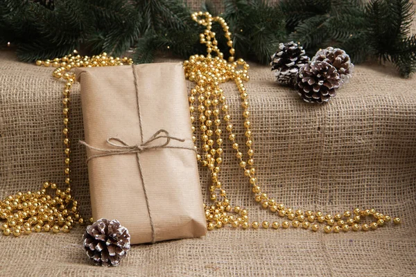 Presente Natal Papel Kraft Decoração Ano Novo — Fotografia de Stock