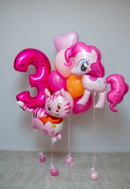 Raspberry number 3, pink kitty and pink pony, pink and crimson balloons