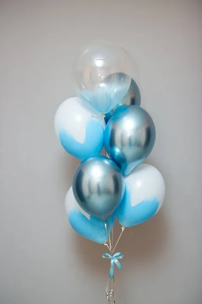 Niebieskie Chromowane Balony Pokoju — Zdjęcie stockowe