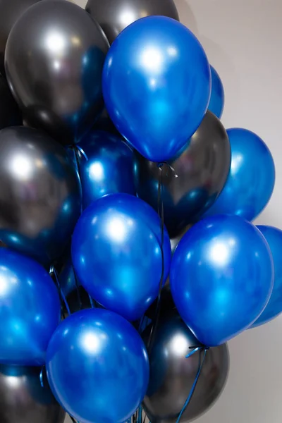 blue and black metallic balloons, bunch of birthday balloons