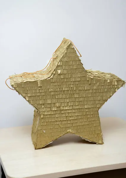 Золотая Звезда Картона Бумаги Игра Пиате Лицензионные Стоковые Изображения