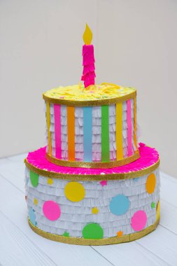 Mumlu doğum günü pastası