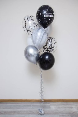 Bir erkek için bir buket balon, 