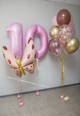 Balon seti, pembe 10 numara, pembe kelebek balonu, helyum balonları.
