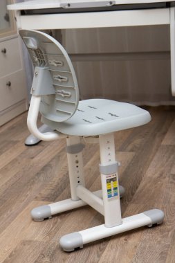 Okul için gri okul başkanı