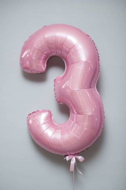 pembe 3 numaralı helyum balonu
