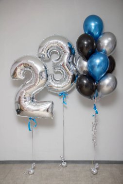 Gümüş numaralar 23 folyo balon ve helyum balonları krom demet