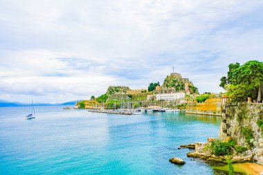 Korfu, Yunanistan - 17 Eylül 2024: Korfu 'daki eski kaleler