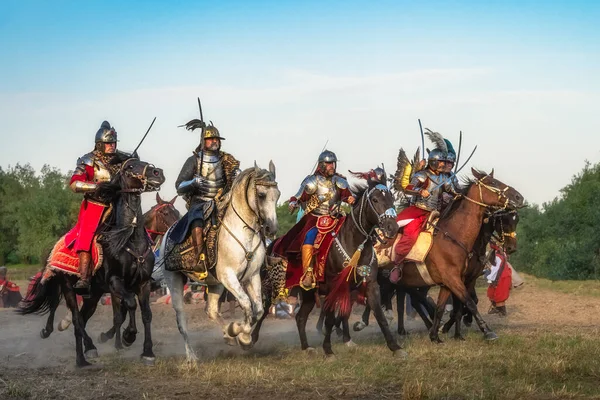Gniew Poland Aug 2020 Polish Hussars Heavy Cavalry Galloping Battlefield — Stock Photo, Image
