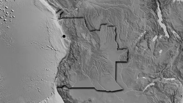 在一张灰色比例尺地图上对安哥拉边境地区进行的密切调查 资本点 国家形状的斜边 — 图库照片