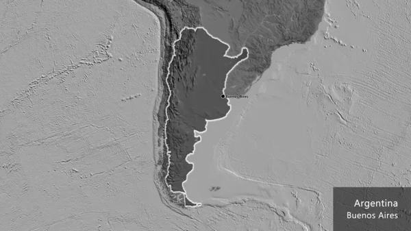 レベルマップ上の暗いオーバーレイで強調アルゼンチン国境地域のクローズアップ 資本ポイント 国の形の周りに光る 英名国とその首都 — ストック写真
