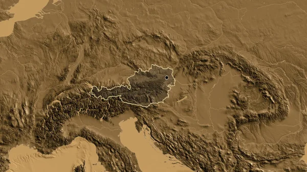 オーストリアの国境地域のクローズアップは セピアの標高地図上の暗いオーバーレイで強調しています 資本ポイント 全国の概要 — ストック写真
