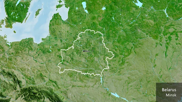 衛星地図上のベラルーシ国境地域の閉鎖 資本ポイント 国の形の周りの概要 英名国とその首都 — ストック写真