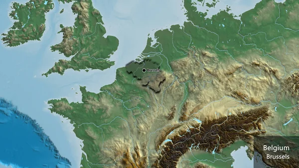 ベルギーの国境地帯のクローズアップは 救援地図上の暗いオーバーレイで強調表示されます 資本ポイント 国の形の縁が隠されています 英名国とその首都 — ストック写真