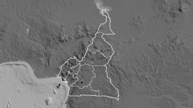 Cameroun sınır bölgesini ve bölgesel sınırlarını bir bileklik haritasında işaretleyin. Ana nokta. Ülke şekli etrafında özet geç. 