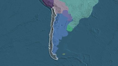 Şili sınır bölgesinin yakın çekimleri idari haritada koyu bir örtüyle vurgulanıyor. Ana nokta. Ülke çapında parıltı. 