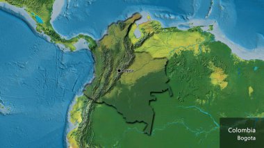 Kolombiya sınır bölgesinin, topoğrafik haritada koyu bir örtüyle işaretlenmiş hali. Ana nokta. Kırsal kesimin kıvrımlı kenarları. Ülkenin ve başkentinin İngilizce adı