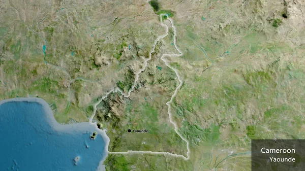 在卫星地图上对喀麦隆边境地区进行密切监视 资本点 风靡全国各地 国家及其首都的英文名称 — 图库照片