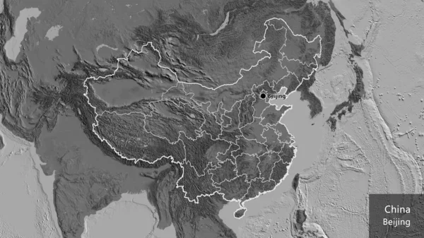 在双边地图上对中国边境地区及其区域边界进行了近距离调查 资本点 概略地描述一下国家的面貌 国家及其首都的英文名称 — 图库照片