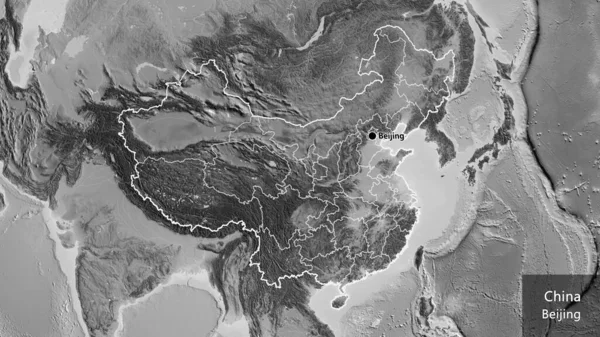 中国边境地区及其区域边界的灰度地图上的近景 资本点 概略地描述一下国家的面貌 国家及其首都的英文名称 — 图库照片