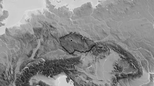 チェコ国境地域のクローズアップは グレースケールの地図上の暗いオーバーレイで強調表示されます 資本ポイント 国の形の縁が隠されている — ストック写真