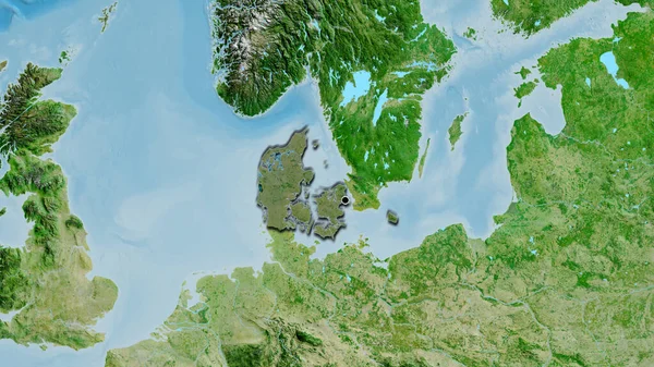 衛星地図上の暗いオーバーレイで強調デンマーク国境地域のクローズアップ 資本ポイント 国の形の縁が隠されている — ストック写真