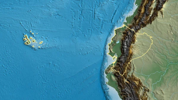 在一张救济地图上对厄瓜多尔边境地区进行了密切的调查 资本点 国家形貌概述 — 图库照片