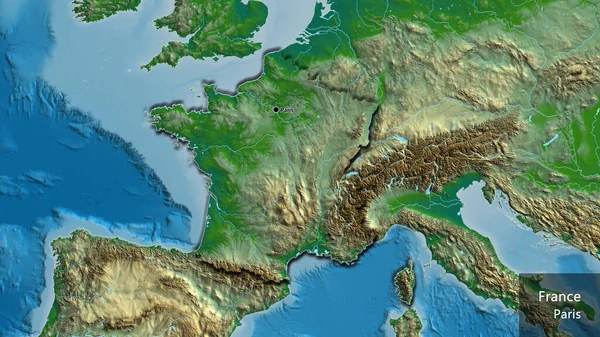 在一张实景地图上对法国边境地区进行的密切监视 资本点 这个国家的边缘呈斜角状 国家及其首都的英文名称 — 图库照片