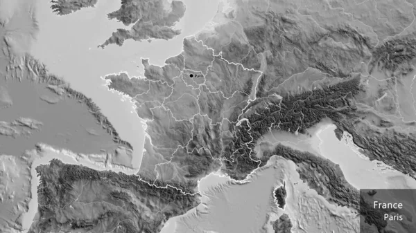 フランス国境地域の閉鎖とグレースケールの地図上のその地域の境界線 資本ポイント 国の形の周りの概要 英名国とその首都 — ストック写真