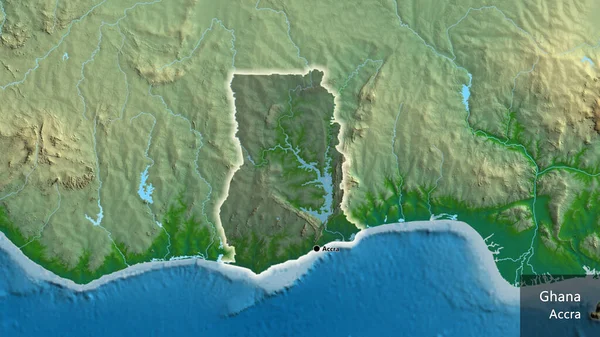 物理的な地図上の暗いオーバーレイで強調ガーナ国境地域のクローズアップ 資本ポイント 国の形の周りに光る 英名国とその首都 — ストック写真