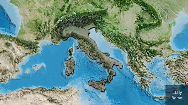 意大利边境地区的特写镜头 用卫星地图上的黑暗覆盖突出显示 资本点 这个国家的边缘呈斜角状 国家及其首都的英文名称 — 图库照片