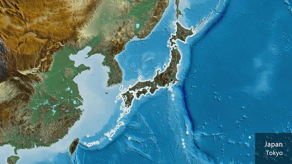 救援地図上の暗いオーバーレイで強調日本の国境地域のクローズアップ 資本ポイント 国の形の周りに光る 英名国とその首都 — ストック写真