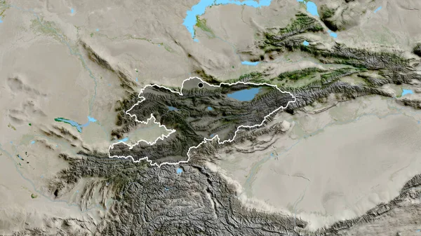 衛星地図上の暗いオーバーレイで強調キルギス国境地域のクローズアップ 資本ポイント 全国の概要 — ストック写真