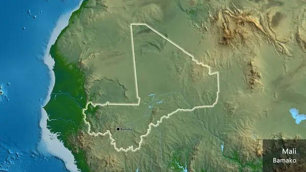 在一张实景地图上对马里边境地区进行的密切监视 资本点 风靡全国各地 国家及其首都的英文名称 — 图库照片