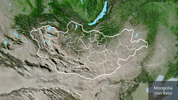 在卫星地图上对蒙古边境地区及其区域边界进行密切监视 资本点 概略地描述一下国家的面貌 国家及其首都的英文名称 — 图库照片