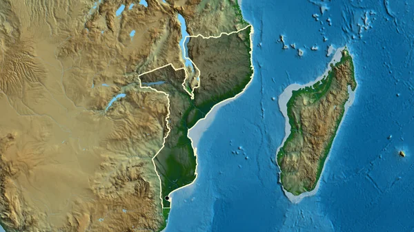 物理的な地図上の暗いオーバーレイで強調モザンビーク国境地域のクローズアップ 資本ポイント 全国の概要 — ストック写真