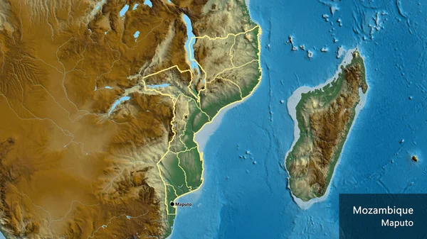 モザンビーク国境地域とその地域の国境の閉鎖は救援地図上で行われた 資本ポイント 国の形の周りの概要 英名国とその首都 — ストック写真