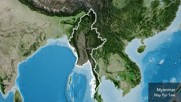衛星地図上の暗いオーバーレイで強調ミャンマー国境地域のクローズアップ 資本ポイント 国の形の周りに光る 英名国とその首都 — ストック写真