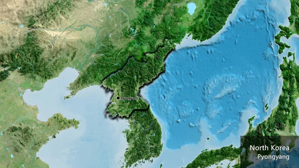 卫星地图上北朝鲜边境地区的特写 资本点 这个国家的边缘呈斜角状 国家及其首都的英文名称 — 图库照片