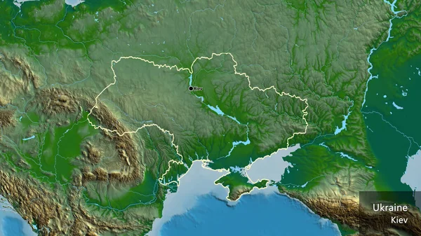在实际地图上对乌克兰边境地区进行的密切监视 资本点 概略地描述一下国家的面貌 国家及其首都的英文名称 — 图库照片