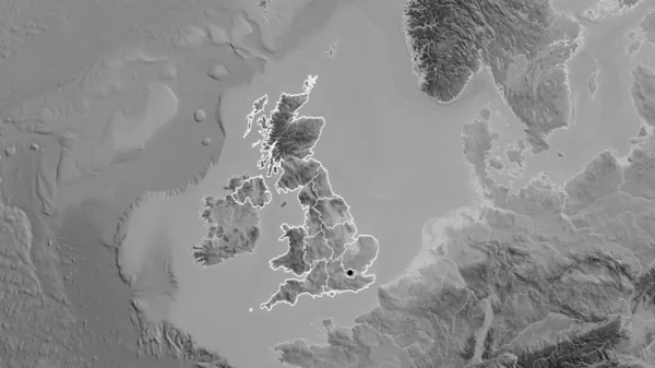 在一张灰色比例尺地图上对联合王国边境地区及其区域边界进行密切监视 资本点 国家形貌概述 — 图库照片