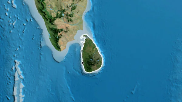 衛星地図上の暗いオーバーレイで強調されているスリランカの国境地帯のクローズアップ 資本ポイント 全国に光る — ストック写真