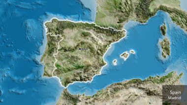 İspanya sınır bölgesinin uydu haritasına yakın çekim. Ana nokta. Ülke çapında parıldıyor. Ülkenin ve başkentinin İngilizce adı