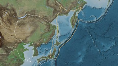 Okhotsk tektonik plakasının alanı Patterson silindirik projeksiyonunda soluk renkli bir yükseklik haritasında katı bir çizgiyle işaretlenmiş.